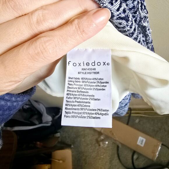 Foxiedox Daleyza Lace Dress - Elegant and in Great Condition! - Picture 7 of 7